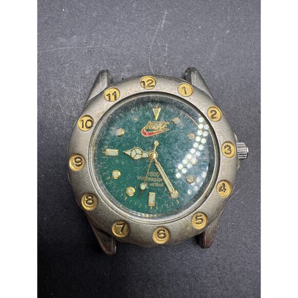 Rare Vtg Nike Watch 1500 Professional 200M Waterproof Watch 3638 Green Dial - Picture 1 of 9
